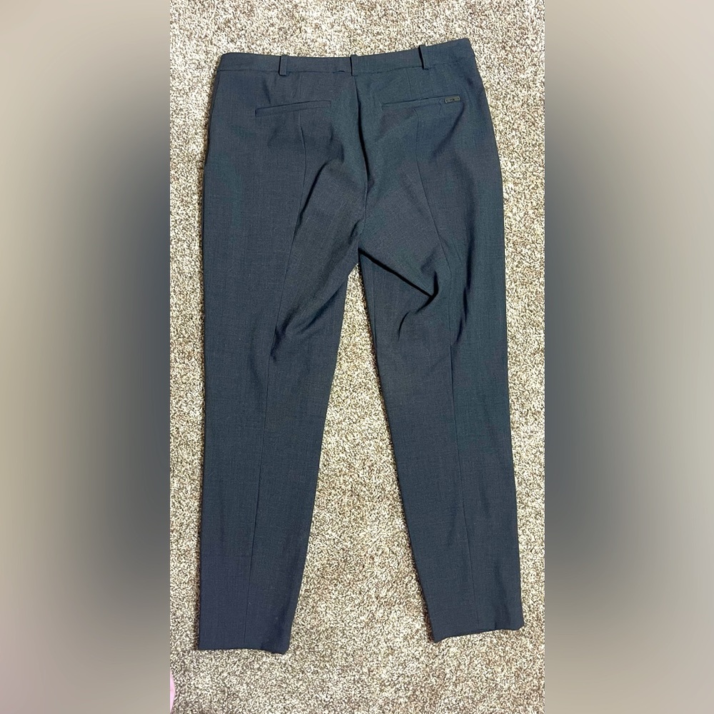 Dress pants - Picture 2 of 2